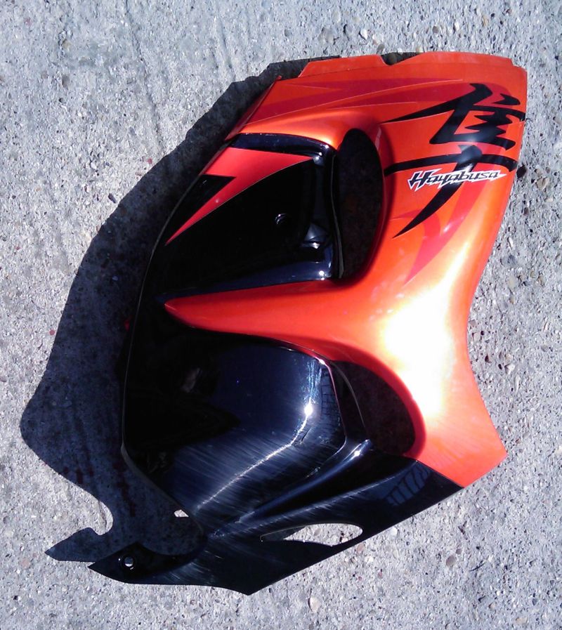 I sell original OEM fairing for Hayabusa GEN II - predam plasty Hayabusa GEN II Suzuki_hayabusa_2008_right_side_fairing